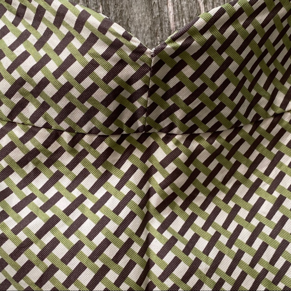 Green basket weave pattern print silk skirt - Picture 5 of 8
